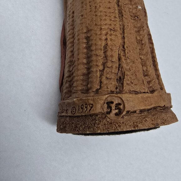 Tom Clark Shepherd III 5402 Figurine 6" Cairn Nativity Resin 1999 Brown Red USA - Picture 10 of 12